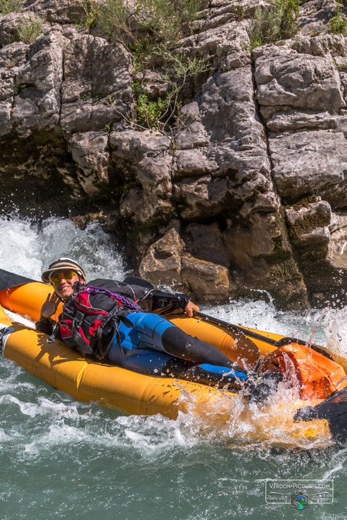 photo cano raft air boat canoe verdon